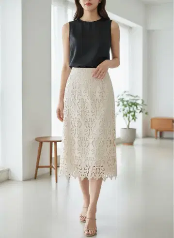 아이보리 꽃무늬 레이스 타이트 스커트 ANAYI