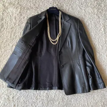 컨디션 최상 아쿠아 스큐텀 리얼 램 가죽 테일러드 자켓 M