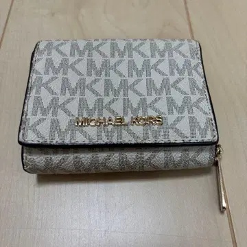 MICHAEL KORS 3단 폴더형 지갑 MK 로고