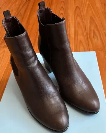 브라운 사이드고어 앵클부츠