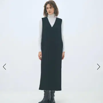 투모로우랜드 MACPHEE 코튼 폴리에스테르 벨로아 V넥 원피스