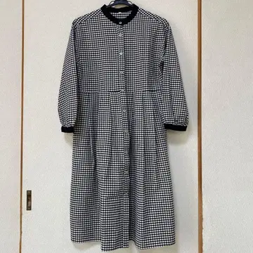 체크 무늬 긴팔 셔츠 원피스