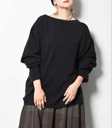 CITYSHOP OFF-SHOULDER STRETCH SWEATER