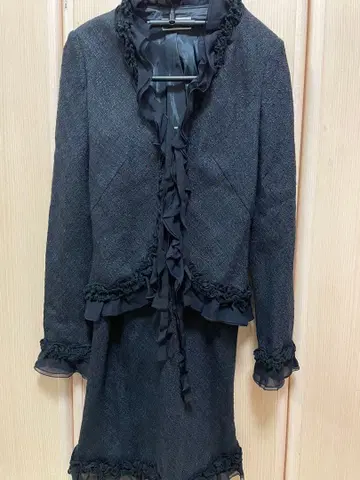 스콧 클럽 수트 스커트 셋업 프릴