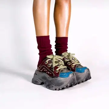 YELLO VIKING SABOT SNEAKERS XL 25cm