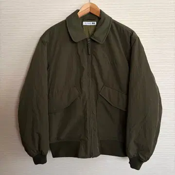 새상품급 UNIQLO x JW ANDERSON 패디드 숏 블루종 카키 M