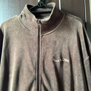 Museum of Peace & Quiet 브라운 자켓