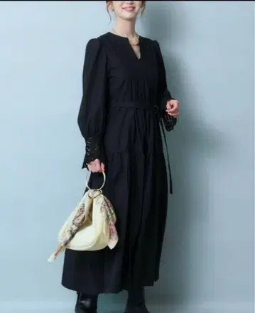 저스길리티 커프스 셔츠 원피스 블랙 사이즈 0