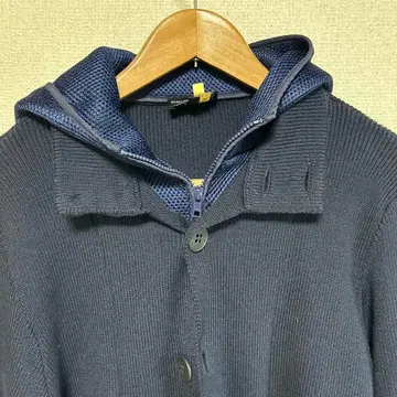 EMPORIO ARMANI 니트 네이비 후드 부착 가디건