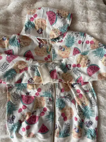 헬로키티 후르츠 패턴 후드티