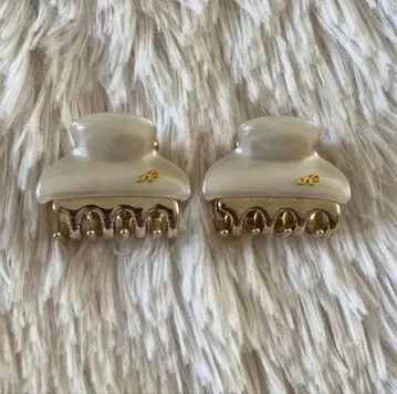 미사용 새상품 acca 바비 클립 펄 화이트 S 사이즈 2세트