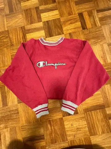 Champion 빨간색 크롭 트레이닝복