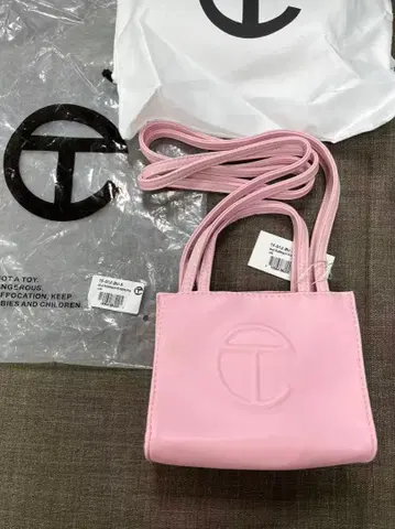 Telfar 미니 핑크 숄더백