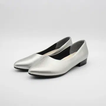 15 뷰핏 올웨더 펌프스 (22cm 3E) 컨디션 최상