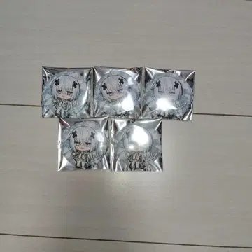 멜트 다 텐시 1주년 기념 굿즈 캔뱃지 세트