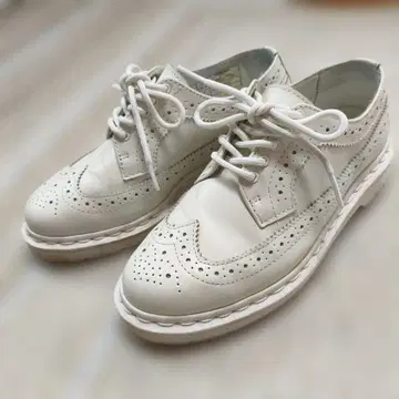 닥터마틴 Dr.Martin 윙팁 23.5cm