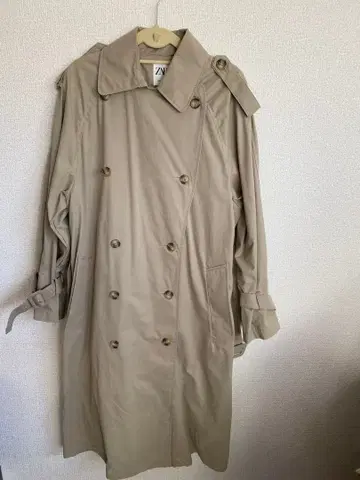 ZARA 베이지 트렌치코트