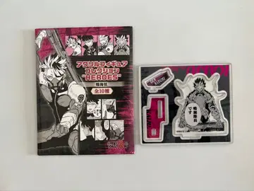 나루미 겐 아크릴 피규어 컬렉션