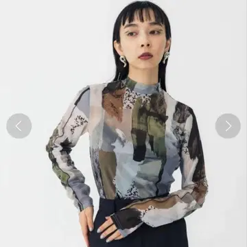 UNITED TOKYO 추상 패턴 긴팔 T셔츠 프리 사이즈 시어 이너