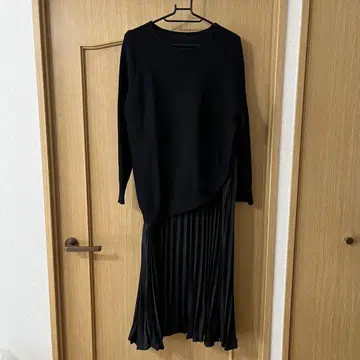 블랙 셋업풍 니트 원피스