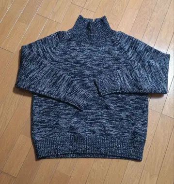 [새상품] 뷰티앤유스 터틀넥