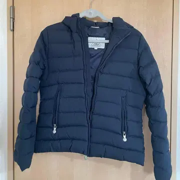 새상품급 피레넥스 pyrenex 다운 네이비