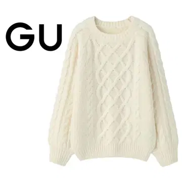 GU 지유 케이블 니트 스웨터