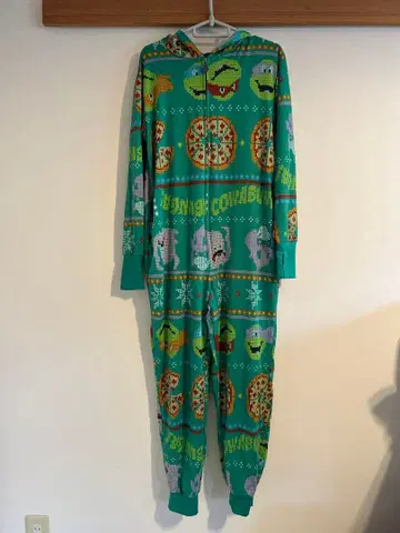 닌자 터틀 후드 부착 점프 수트