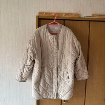 베이지 퀼팅 자켓