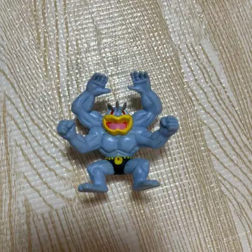 몬코레 포켓몬 카이리키 피규어