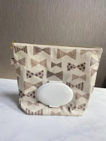 리본 무늬 캔버스 파우치