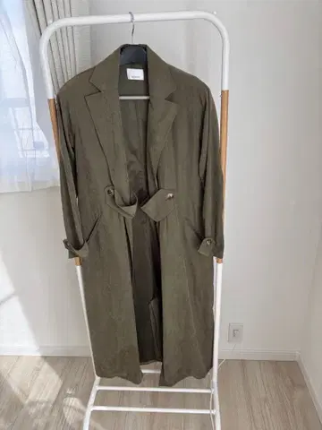 EGOIST 올리브 트렌치코트