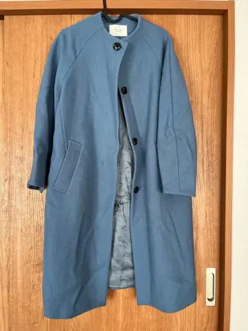 PUBLIC TOKYO 퍼블릭 도쿄 노카라 코트 블루