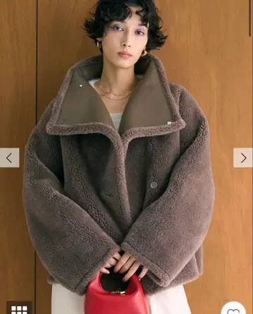 LAGUNAMOON 페이크 무스탕 스탠드 카라 코트