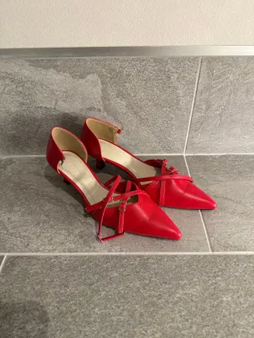 더블 크로스 포인트 펌프스 AZUL BY MOUSSY 레드