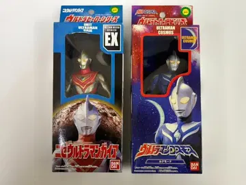 [TC03] 울트라맨 가이아 EX & 코스모스 피규어 2체