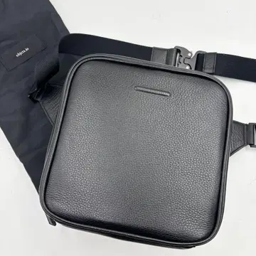 [미사용에 가까움] objcts.io 웨스트 파우치 위켄드 카메라백