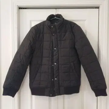 나노 유니버스 점퍼 블랙