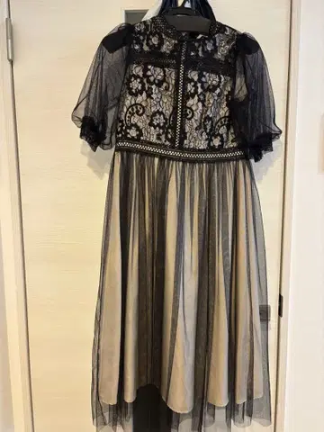 마제스틱 레곤 원피스