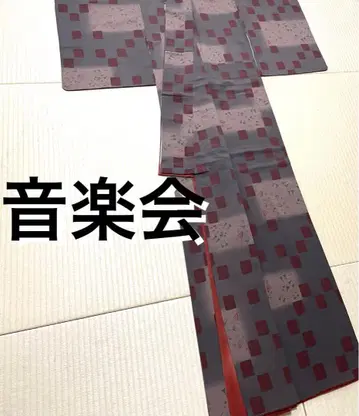 음악회 멋스러운 염색 코몬