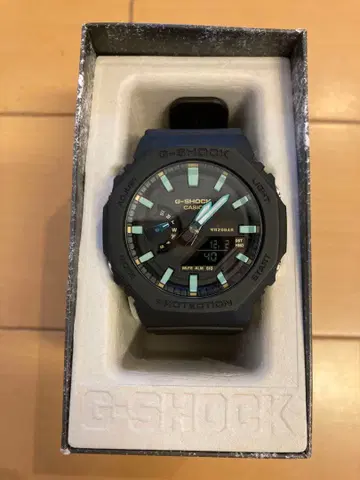 GA-2100RC-1ADR