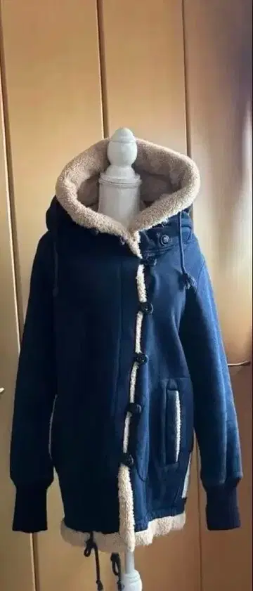 플리스 안감 네이비 보아 안감 코트