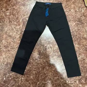 ZARA MAN 블랙 팬츠 미사용 새상품
