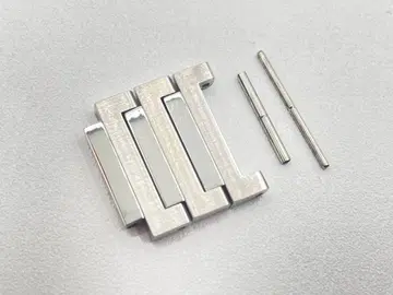 불가리 옥토 시계 부품