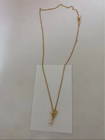 골드 펜던트 목걸이