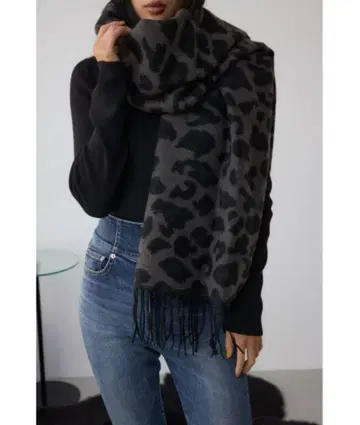 AZUL BY MOUSSY 빅 레오파드 스톨 레오파드 무늬 그레이