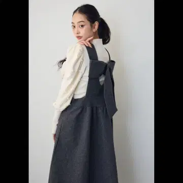 당일 발송 백리본 박스 실루엣 점프 스커트 frene 프라네 같은 형태