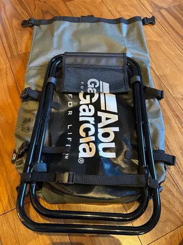 아부가르시아 베이스 더플백 의자 포함 카키