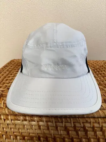 새상품급! sp12 patagonia 벨로시티 캡 화이트 롱 빌