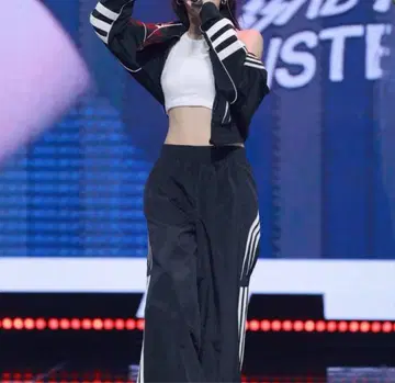 XL 사이즈 애틀랜타 컷 라인 나일론 트랙 팬츠